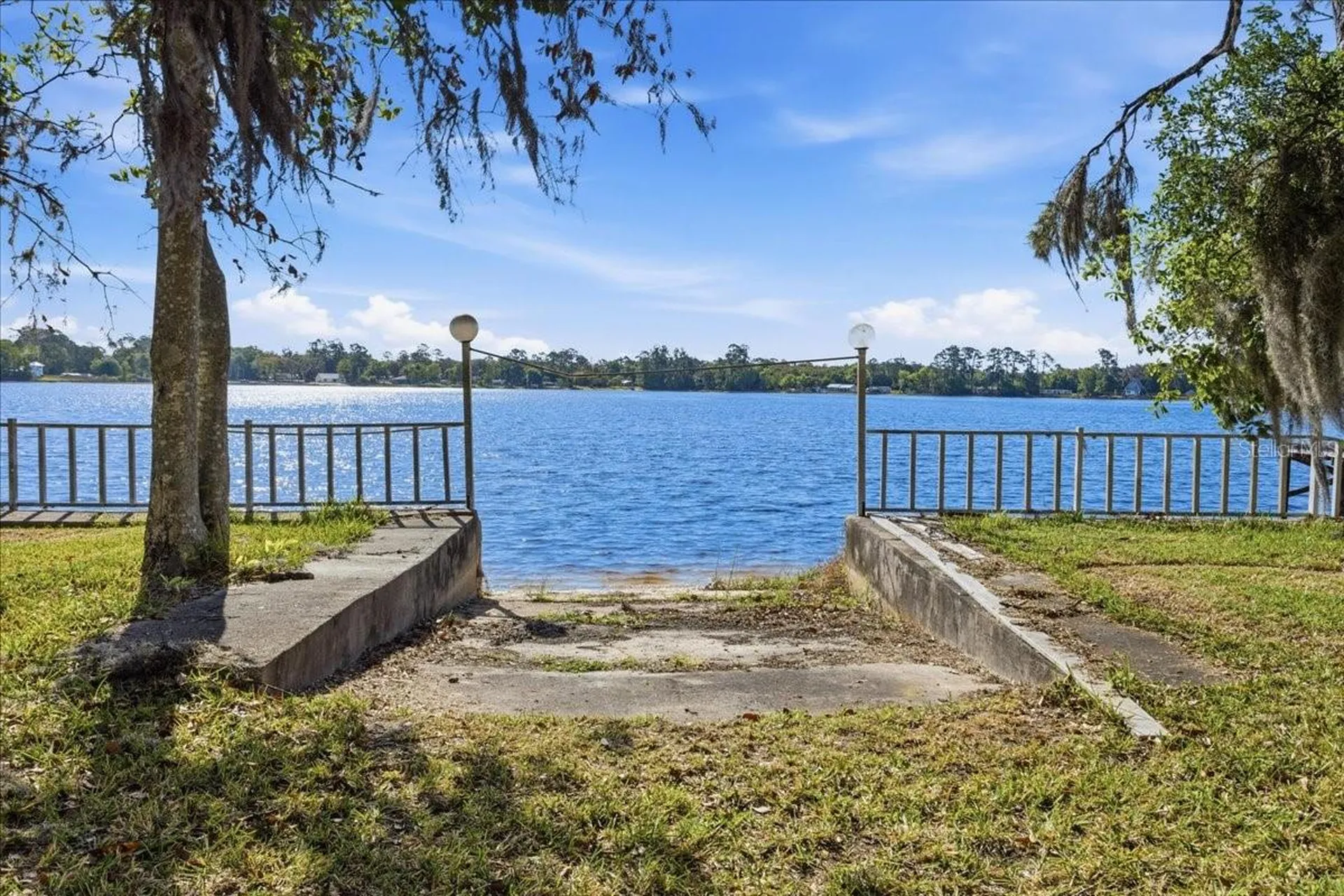 229 Lake Ida Point Drive Interlachen FL 32148