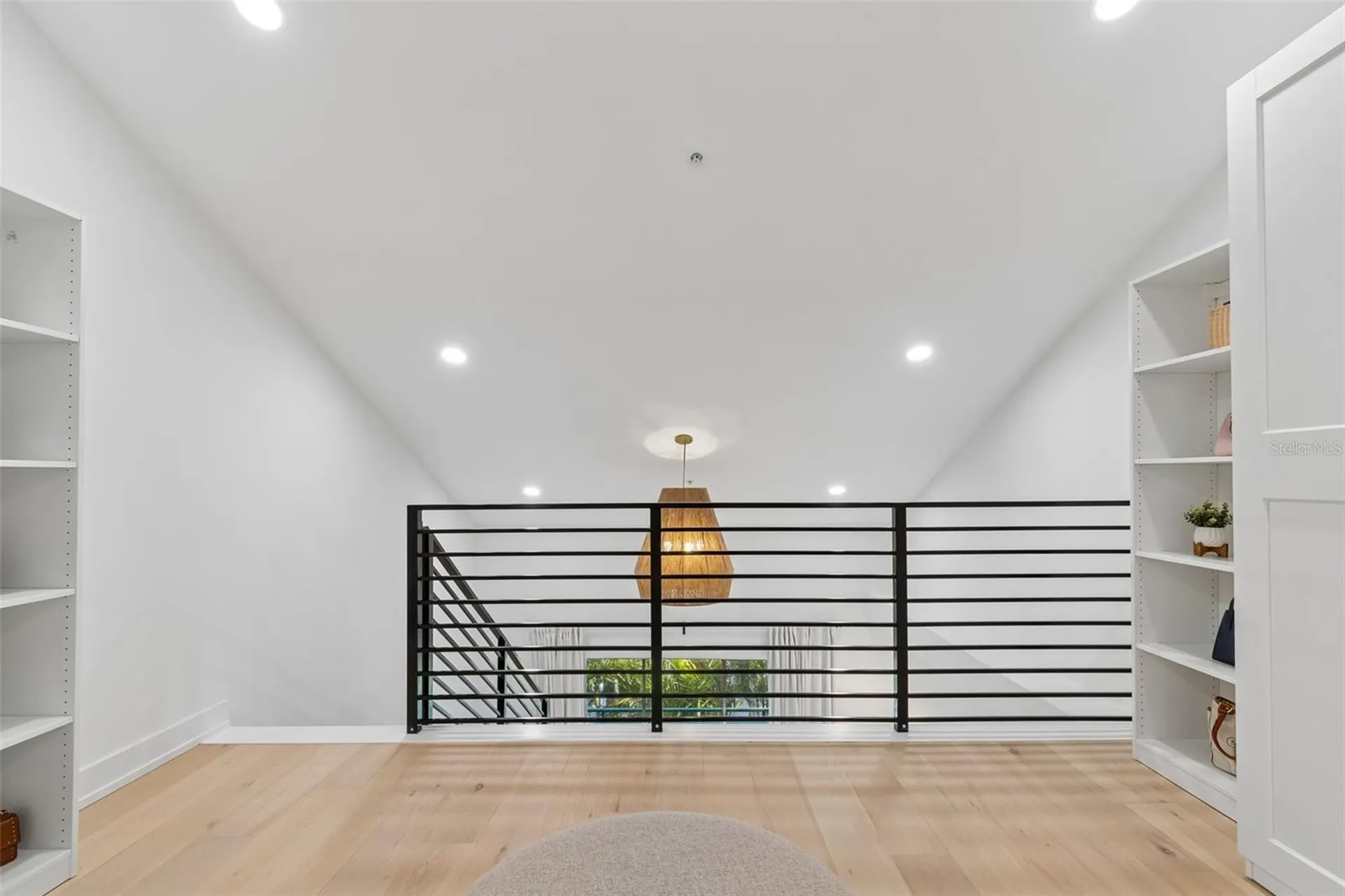 320 Island Way Clearwater FL 33767