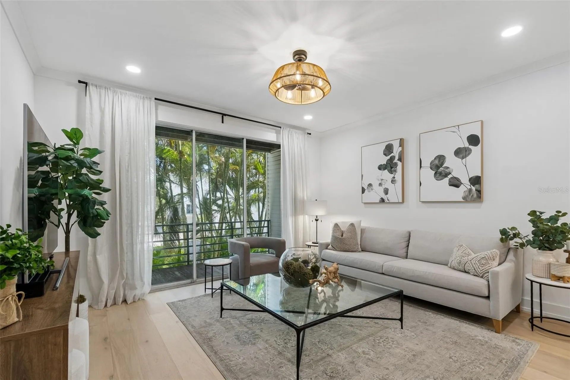 320 Island Way Clearwater FL 33767