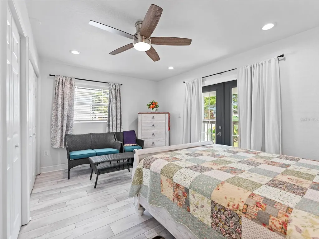2903 W Ivy Street Tampa FL 33607