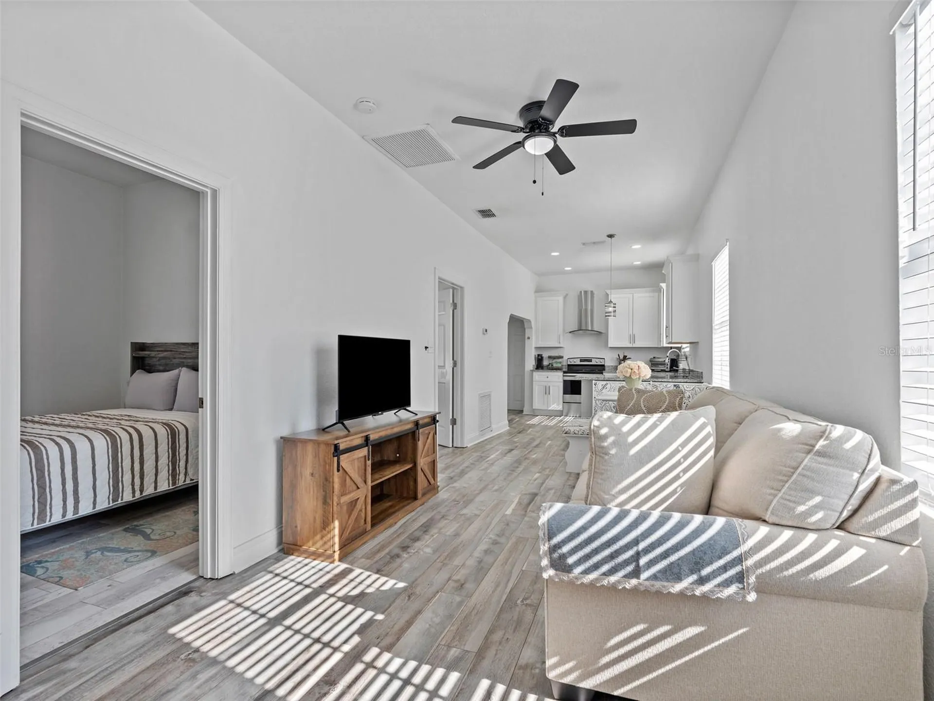2903 W Ivy Street Tampa FL 33607