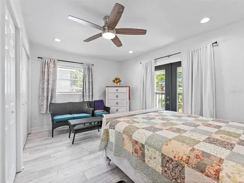 2903 W Ivy Street Tampa FL 33607