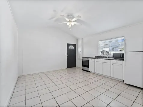 2903 W Ivy Street Tampa FL 33607