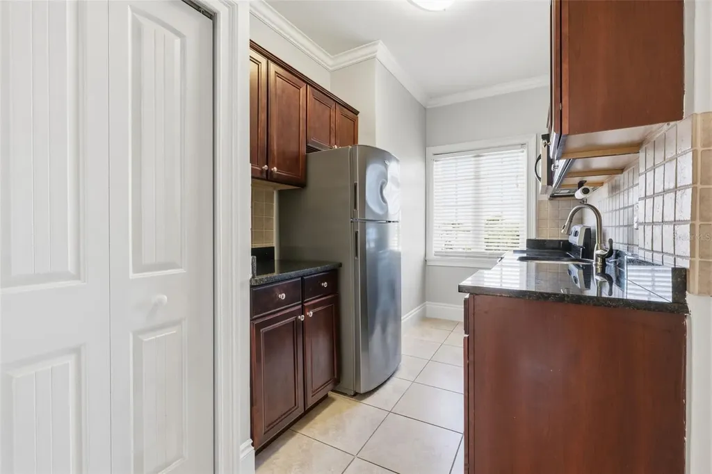 2117 W Dekle Avenue Tampa FL 33606