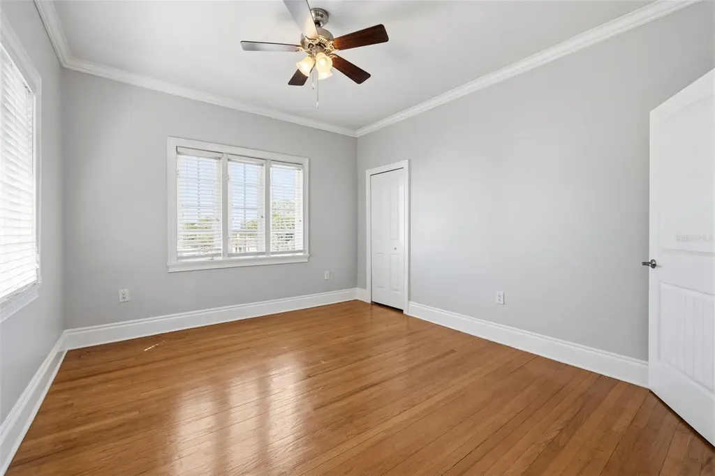 2117 W Dekle Avenue Tampa FL 33606