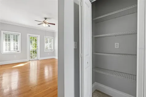 2117 W Dekle Avenue Tampa FL 33606