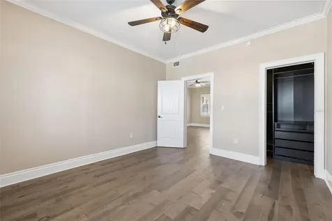 2117 W Dekle Avenue Tampa FL 33606