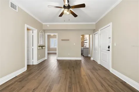 2117 W Dekle Avenue Tampa FL 33606