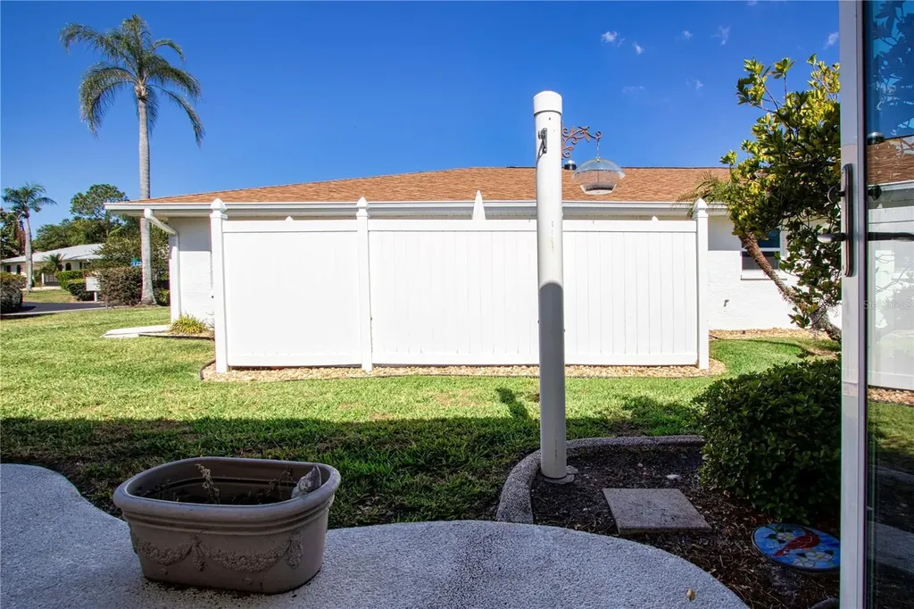 1904 Bosky Court Sun City Center FL 33573