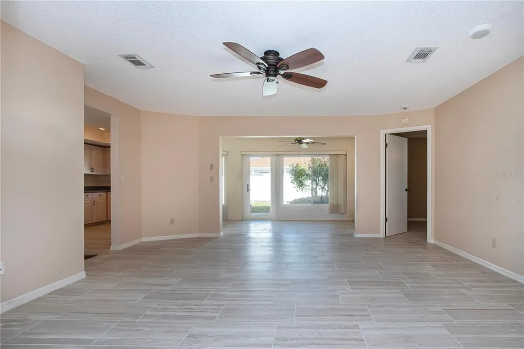 1904 Bosky Court Sun City Center FL 33573