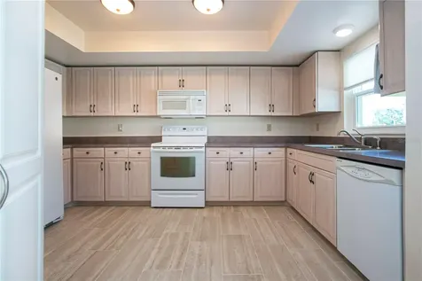 1904 Bosky Court Sun City Center FL 33573