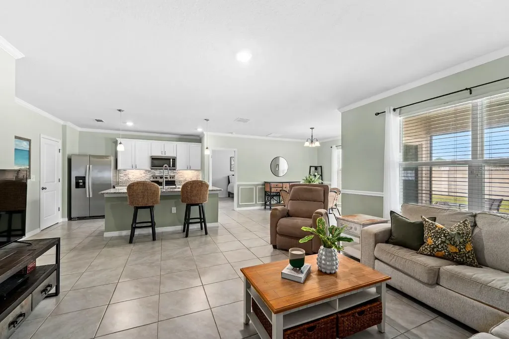 2411 Mizner Bay Avenue Bradenton FL 34208