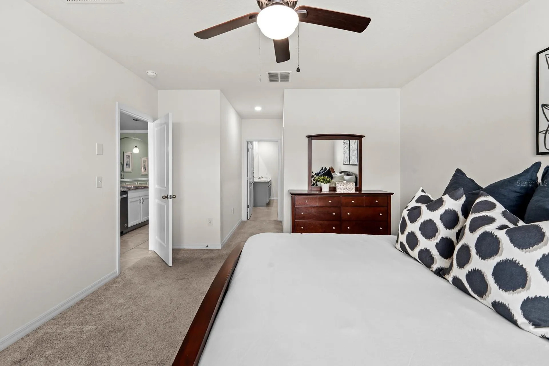 2411 Mizner Bay Avenue Bradenton FL 34208