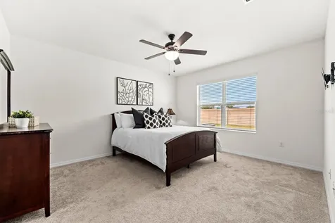 2411 Mizner Bay Avenue Bradenton FL 34208