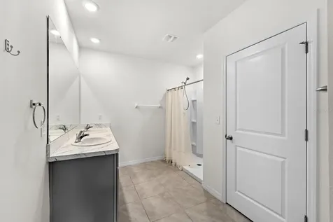 2411 Mizner Bay Avenue Bradenton FL 34208