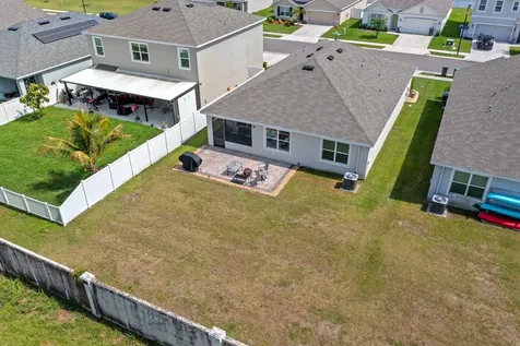 2411 Mizner Bay Avenue Bradenton FL 34208