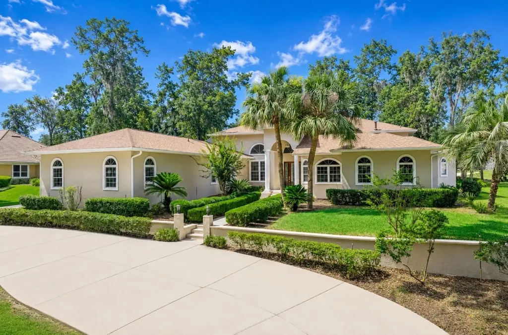 6943 SE 12th Circle Ocala FL 34480