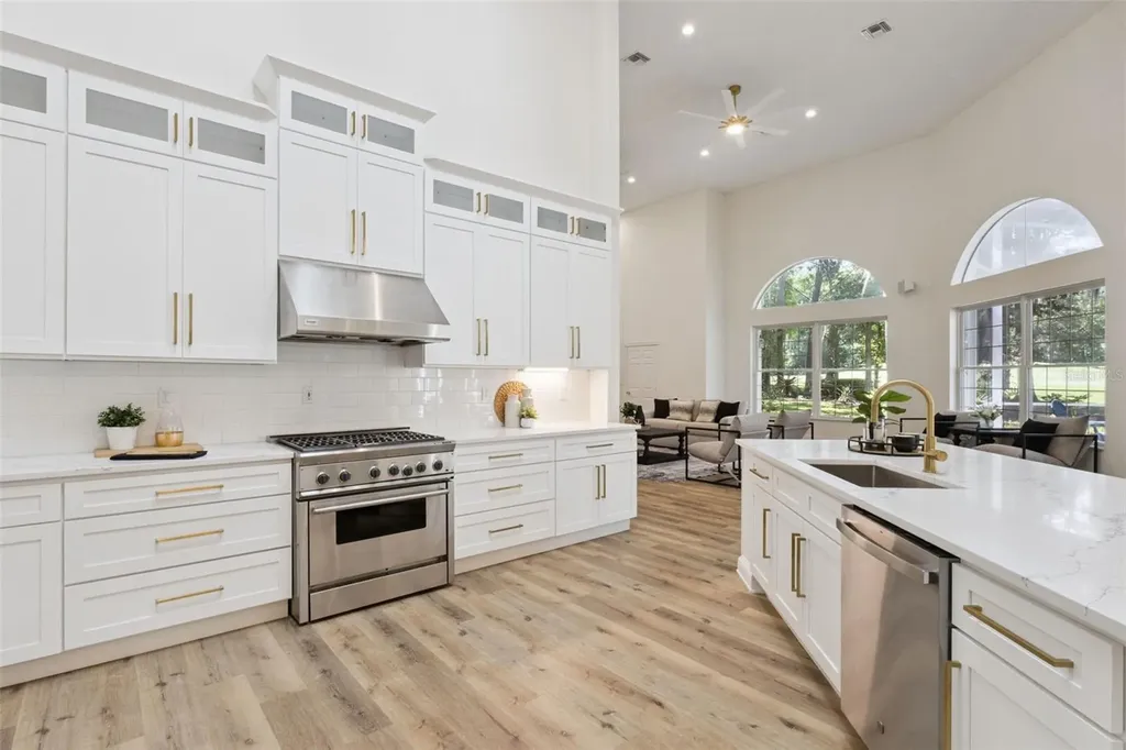 6943 SE 12th Circle Ocala FL 34480