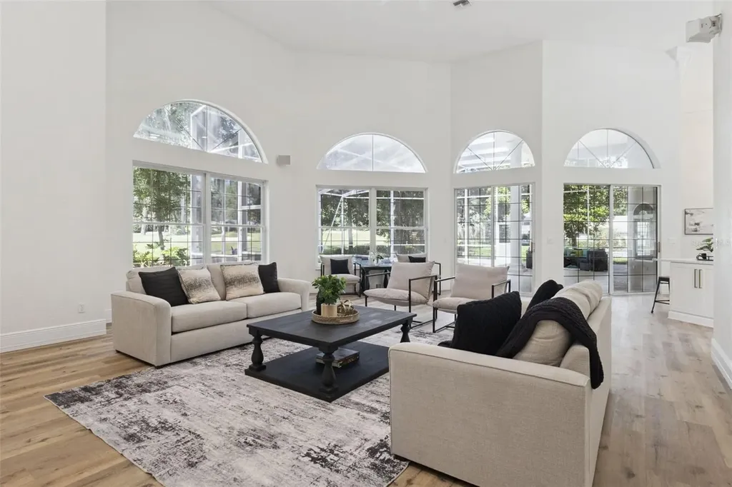 6943 SE 12th Circle Ocala FL 34480