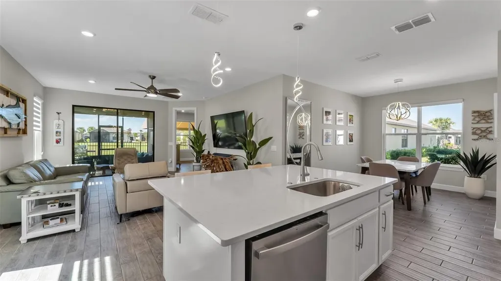 779 Via Como Street Kissimmee FL 34759