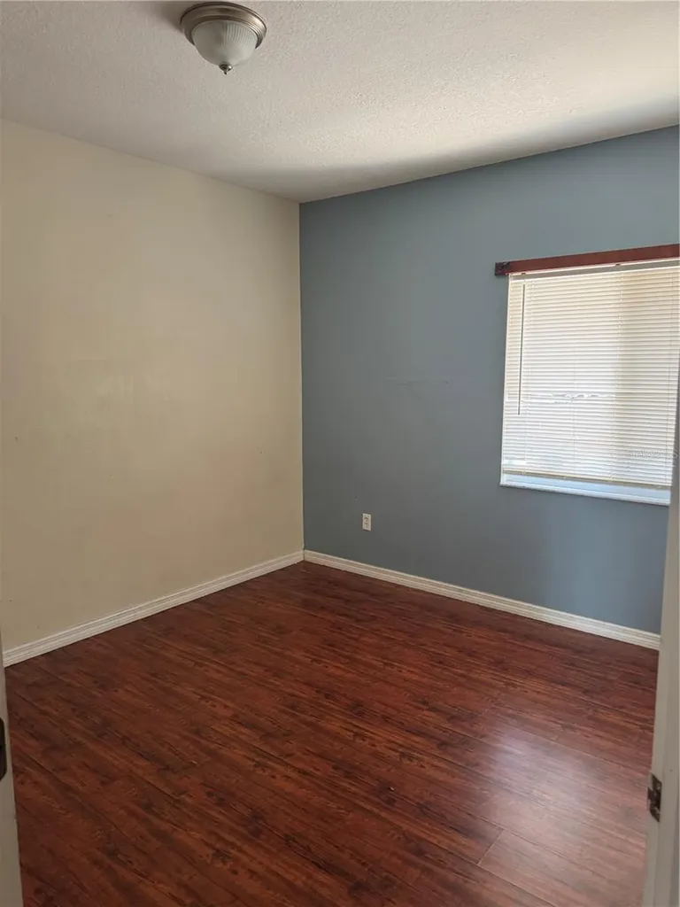 495 Las Cortes Lane Orlando FL 32824