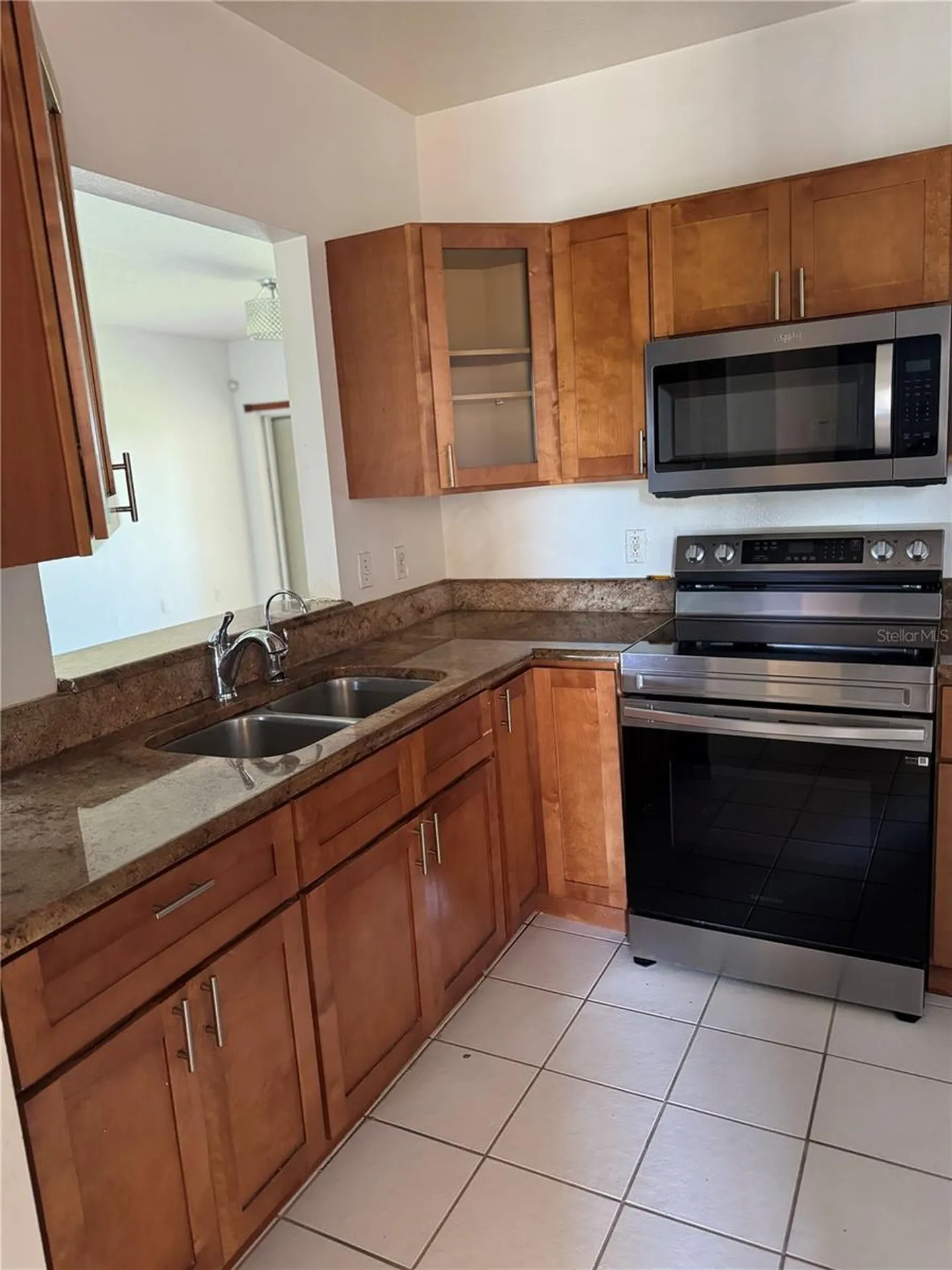 495 Las Cortes Lane Orlando FL 32824