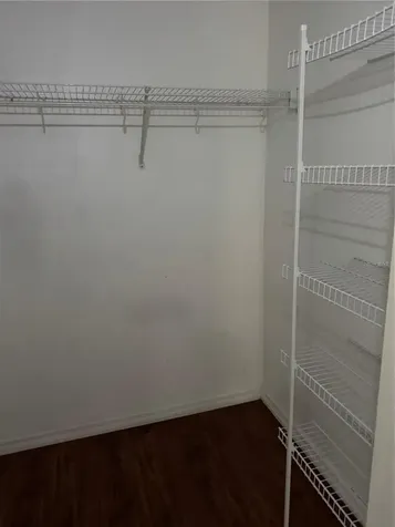495 Las Cortes Lane Orlando FL 32824