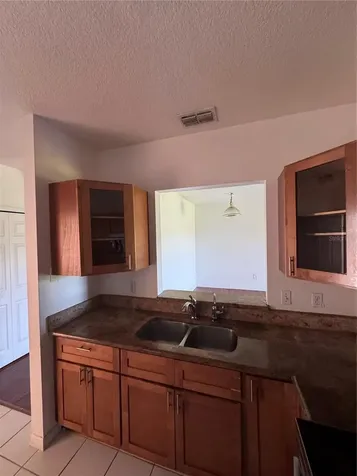 495 Las Cortes Lane Orlando FL 32824