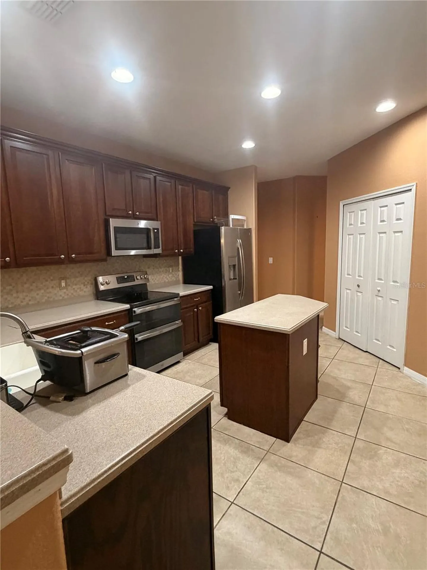 2008 Clapper Trail Apopka FL 32703