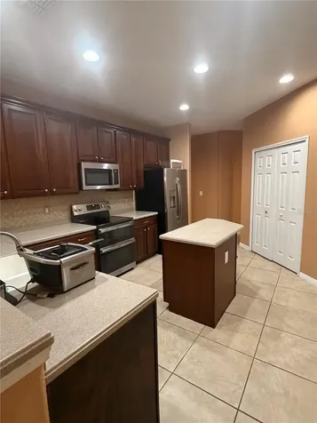 2008 Clapper Trail Apopka FL 32703