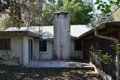 121 Aweema Way Melrose FL 32666