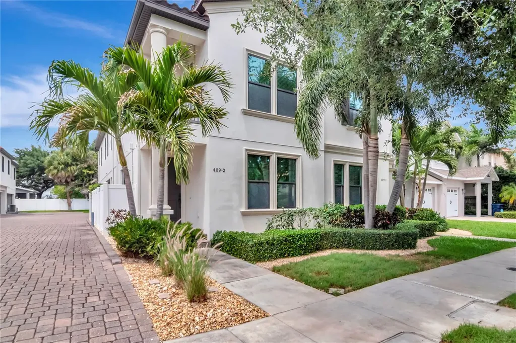 409 S Tampania Avenue Tampa FL 33609