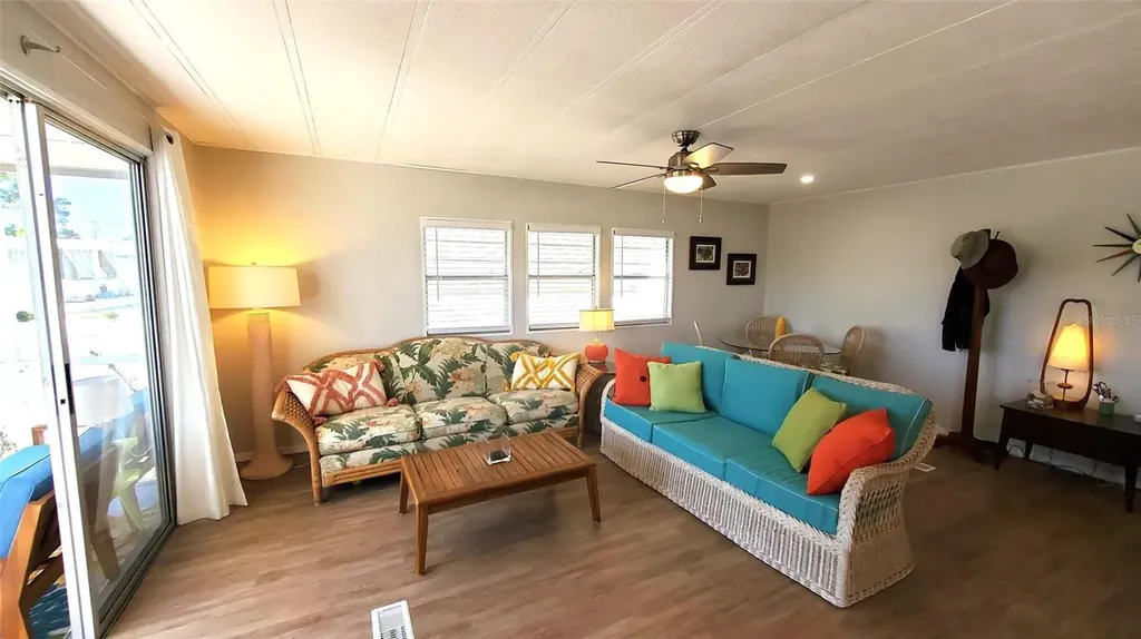 712 Carefree Venice FL 34285