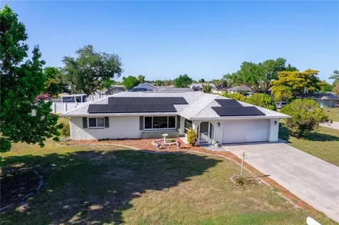 22158 Riverhead Avenue Port Charlotte FL 33952