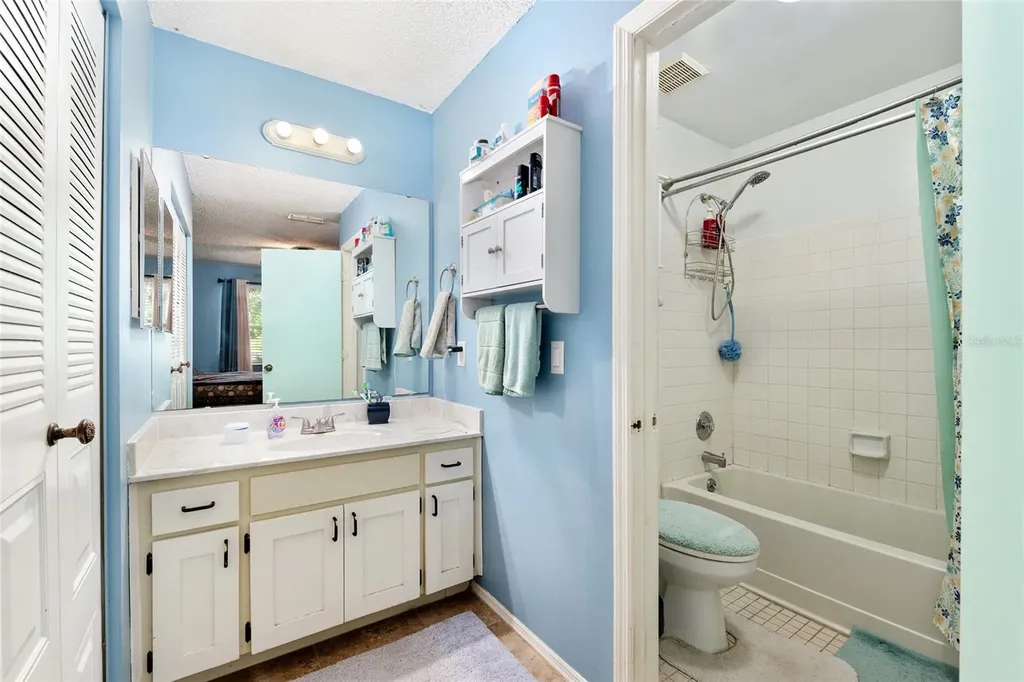 18 Olive Circle Ocala FL 34472