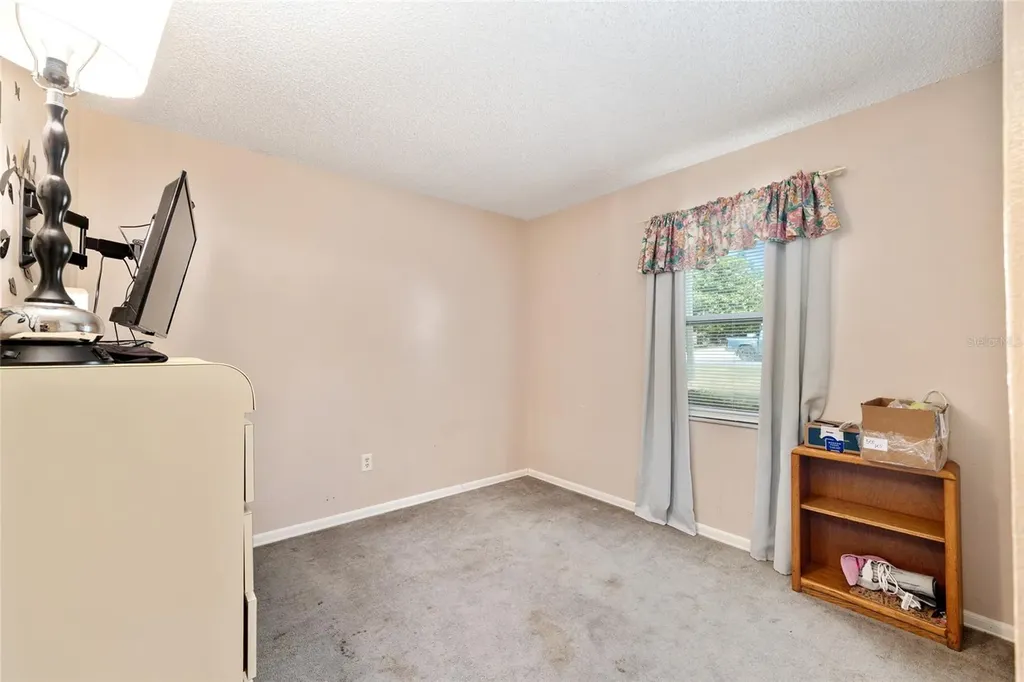18 Olive Circle Ocala FL 34472