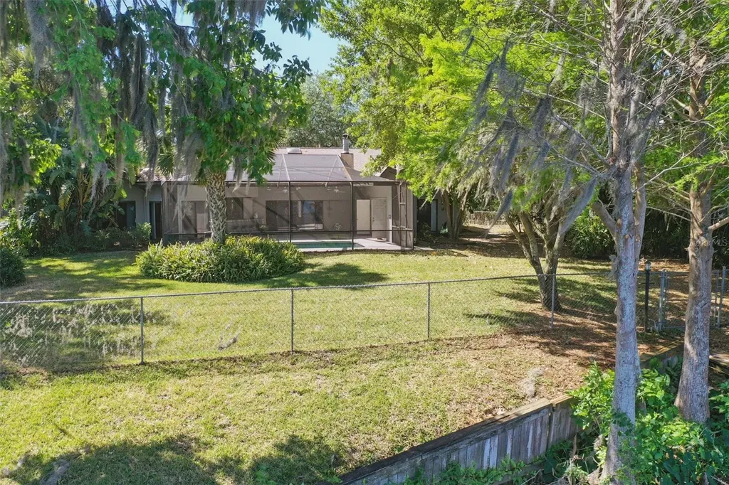 9900 W Lake Marion Drive W Haines City FL 33844