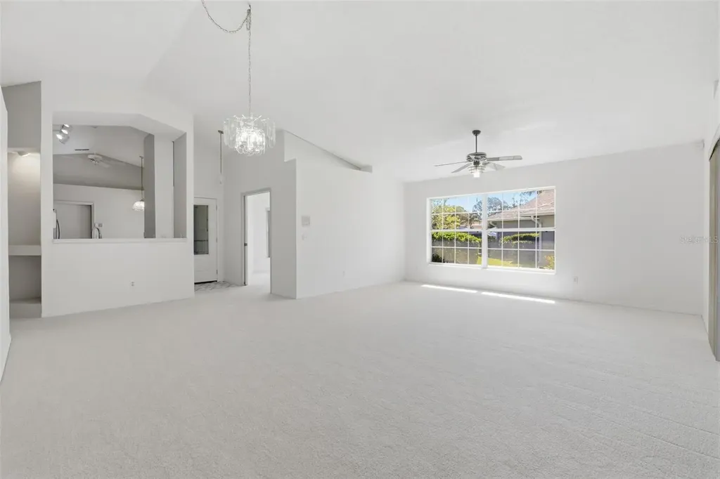 317 Glenbriar Circle Daytona Beach FL 32114