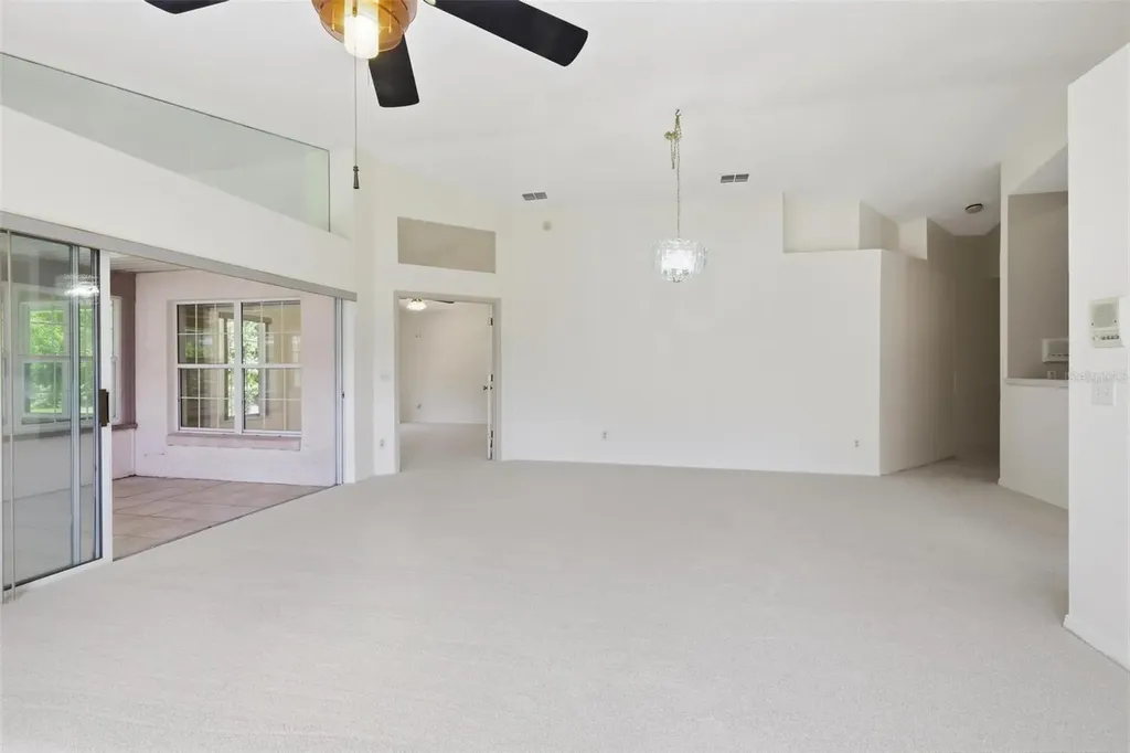 317 Glenbriar Circle Daytona Beach FL 32114