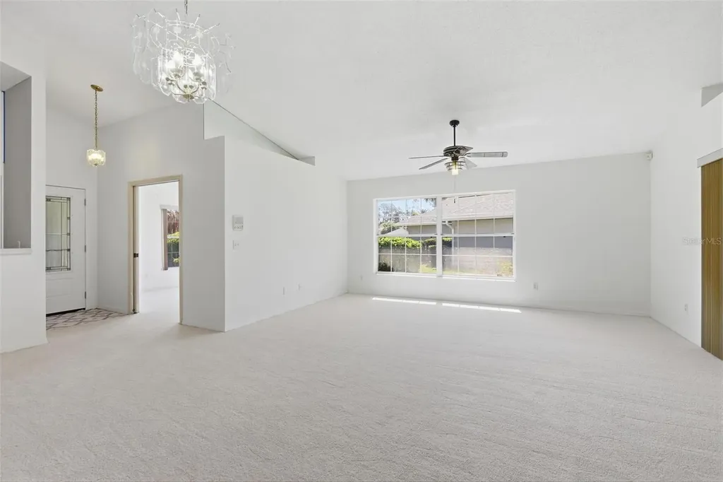 317 Glenbriar Circle Daytona Beach FL 32114