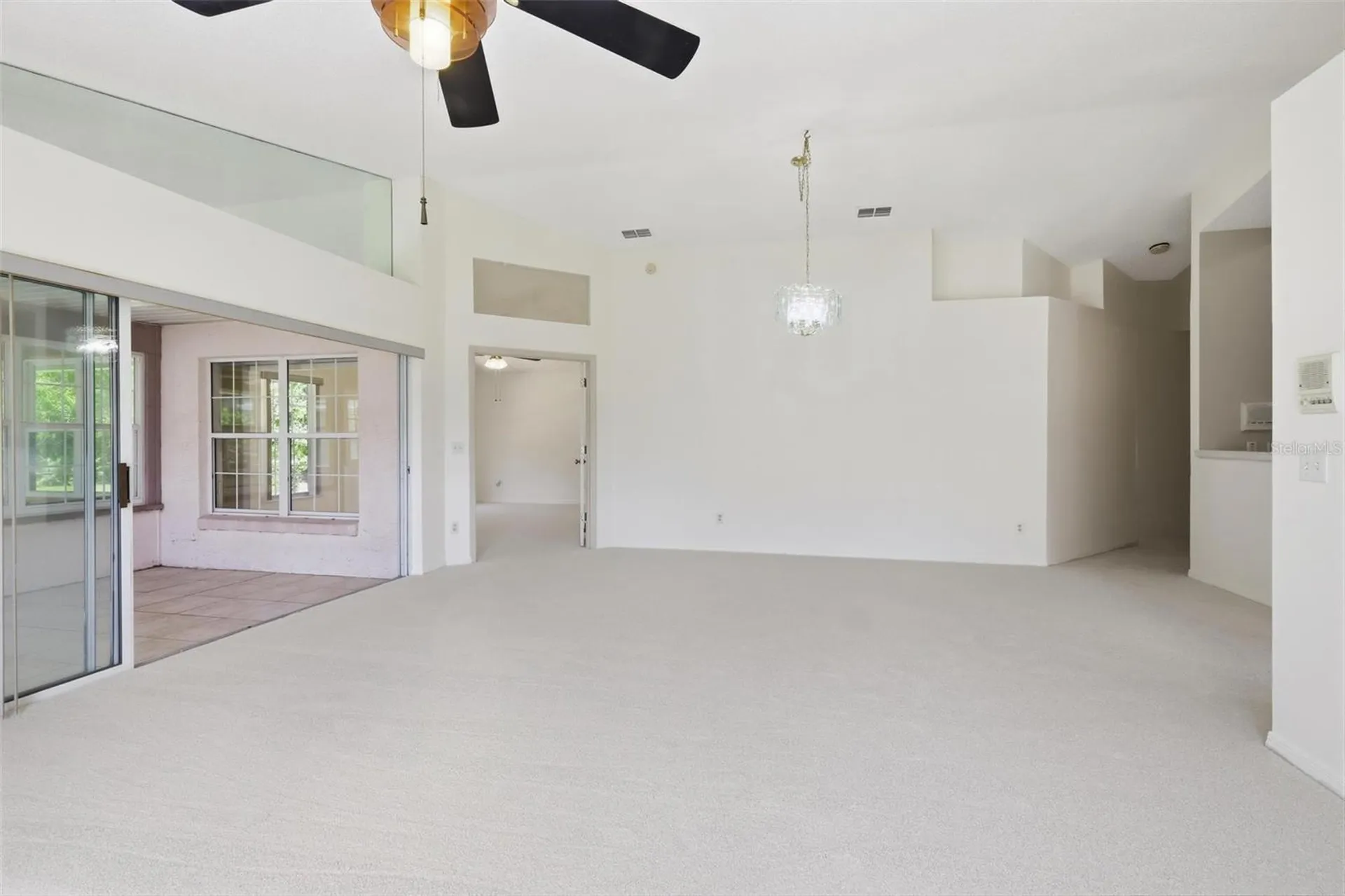 317 Glenbriar Circle Daytona Beach FL 32114