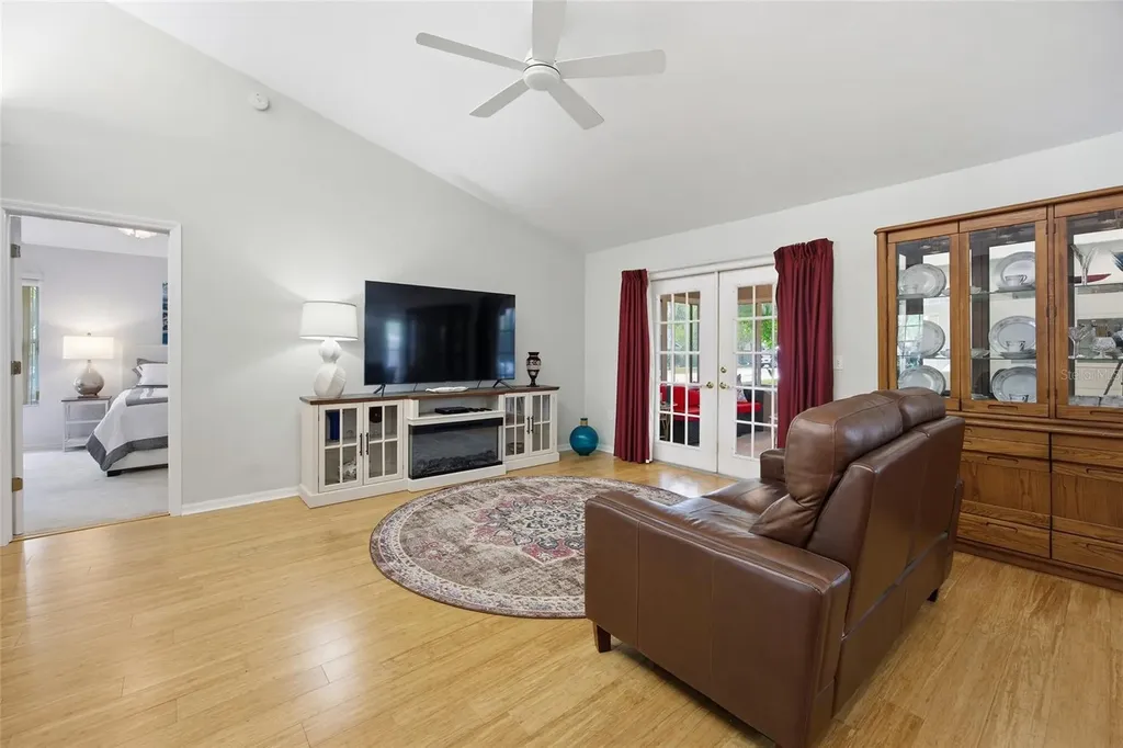 1106 NW 101st Drive Gainesville FL 32606