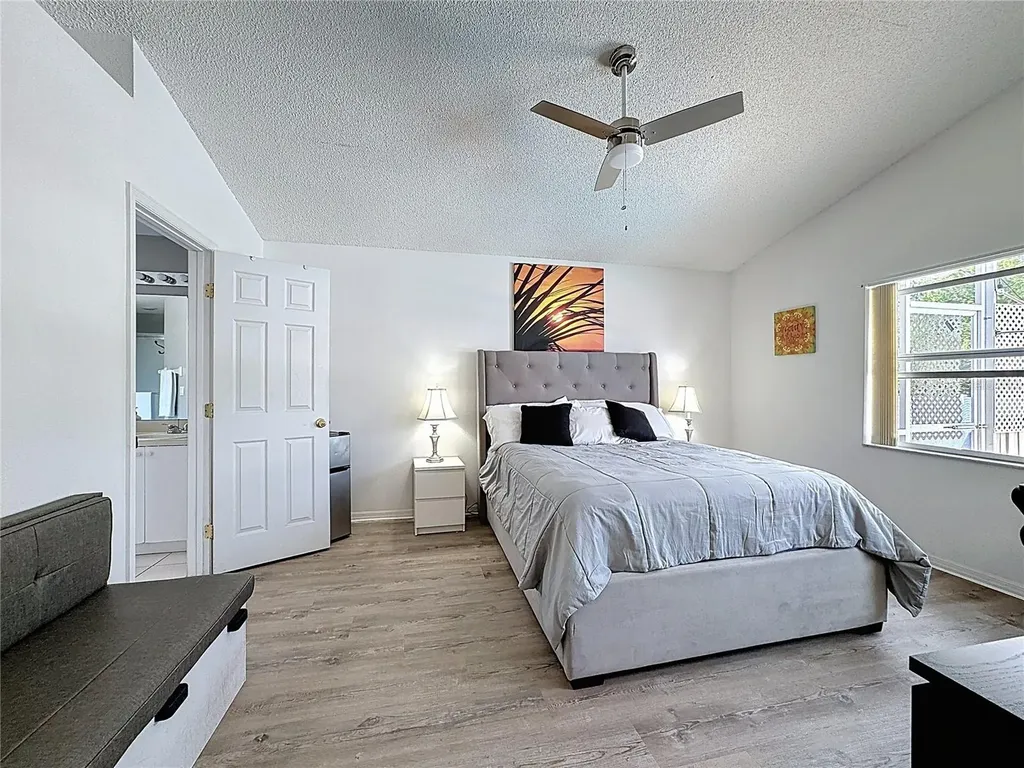 566 Montana Avenue Davenport FL 33897