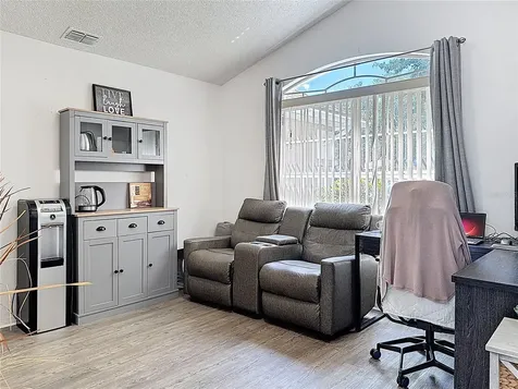 566 Montana Avenue Davenport FL 33897