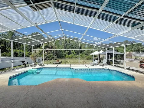 566 Montana Avenue Davenport FL 33897