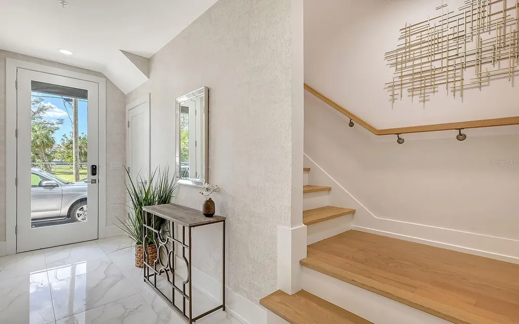 62 Audubon Place Sarasota FL 34237