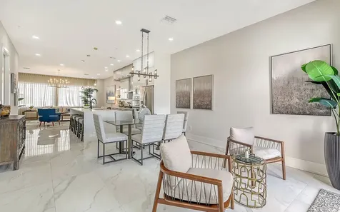 62 Audubon Place Sarasota FL 34237