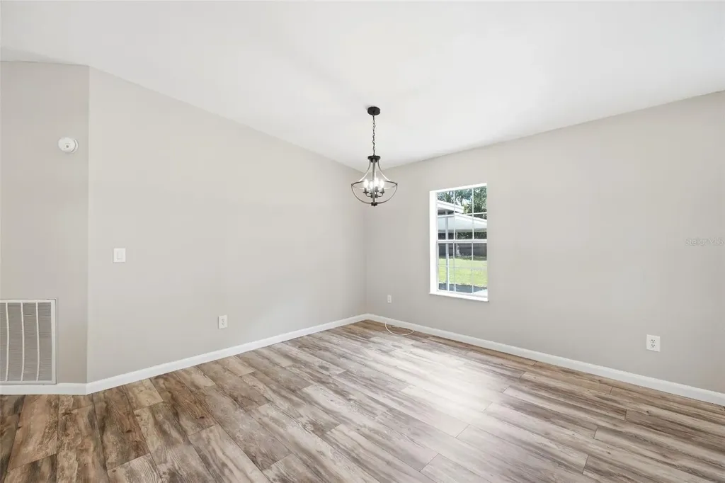 8606 Boyt Road Zephyrhills FL 33540