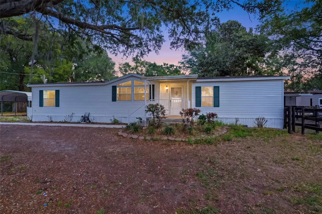 8606 Boyt Road Zephyrhills FL 33540
