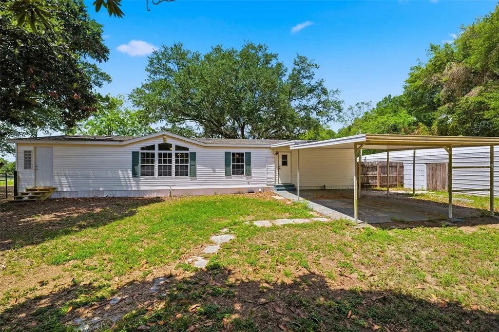 8606 Boyt Road Zephyrhills FL 33540